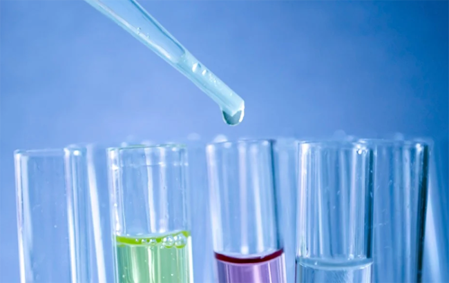 acqua analisi provetta