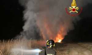 incendio sterpaglie trino