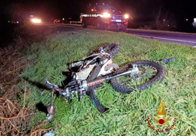 incidente moto fuori strada