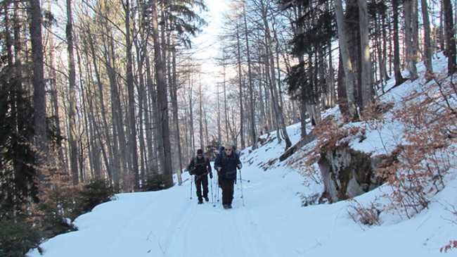 pescia inverno salita camminata neve