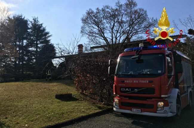 vigili del fuoco incendio roasio