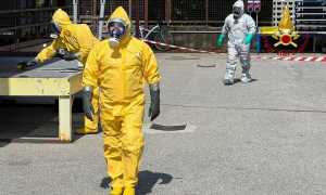 vigili del fuoco pacco sospetto posta