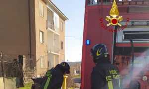 vigili del fuoco santhia incendio