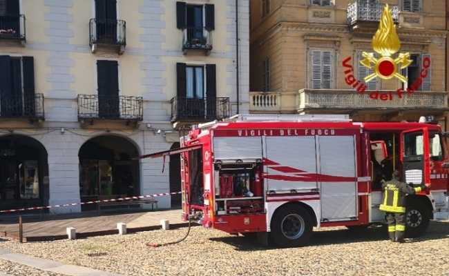 vigili del fuoco vercellli
