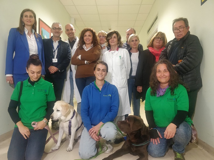 Pet therapy con pazienti psichiatrici: parte la sperimentazione
