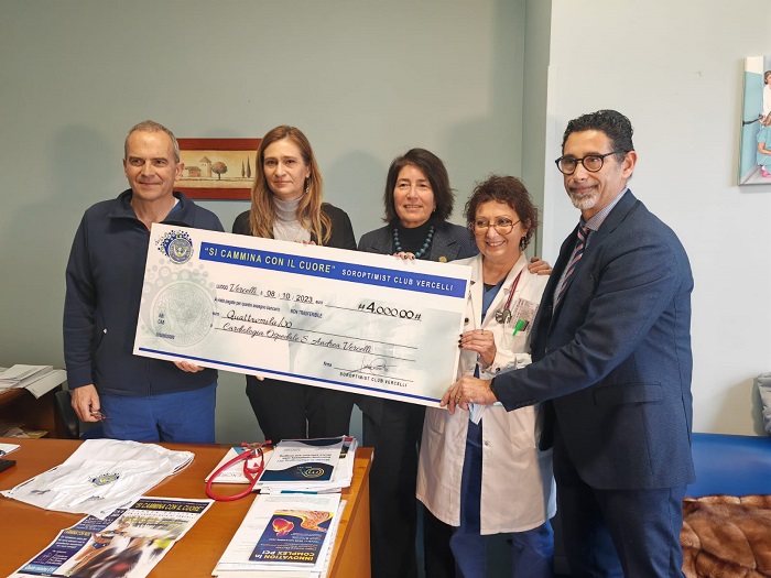 Soroptimist Vercelli dona alla Cardiologia 4000 euro
