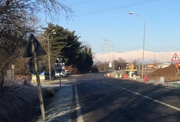Proseguono i lavori alla rotonda di Saluggia. Attiva una impresa borgomanerese