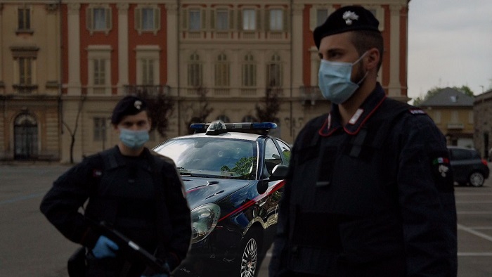 Tenta il suicidio, badante salvata dai carabinieri