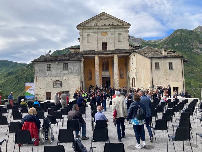 Unione montana Valsesia presente al concerto di Ferragosto a Castelmagno