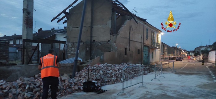 Tromba d'aria devasta il Vercellese