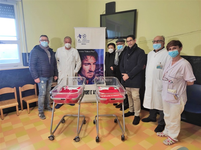 Grazie al Memorial Mero consegnate due culle all'ospedale di Vercelli