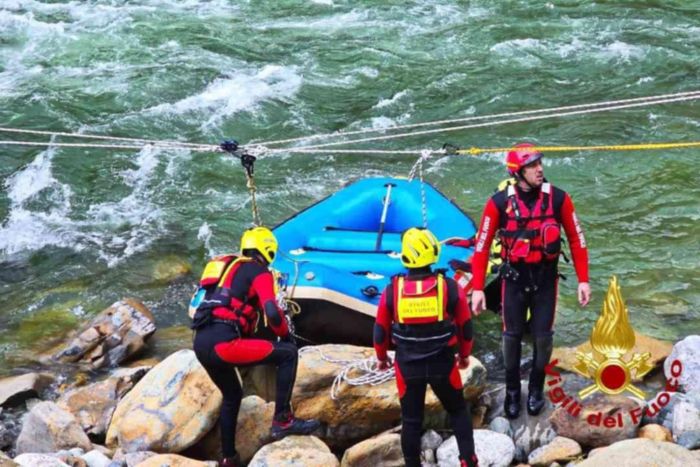Esercitazione nautica per i vigili del fuoco di Biella e Vercelli
