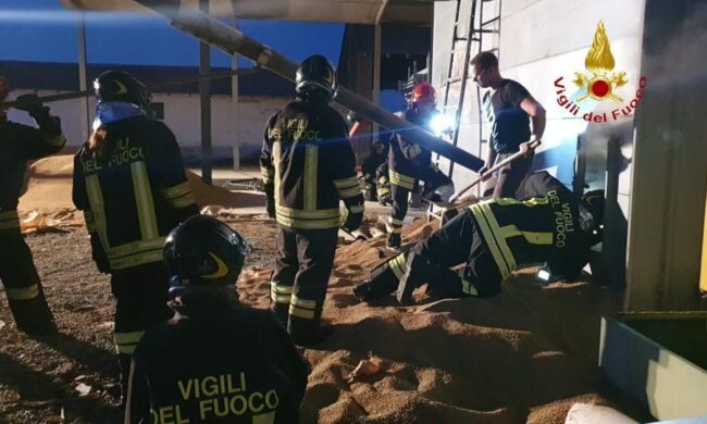 vigili del fuoco incendio essicatoio