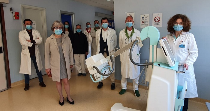 Rotary Sant’Andrea Vercelli Santhià Crescentino dona portatile alla Radiologia dell’Asl Vercelli 