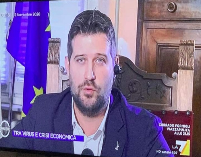Paolo Tiramani a "Omnibus" contro il sistema di gestione del Covid
