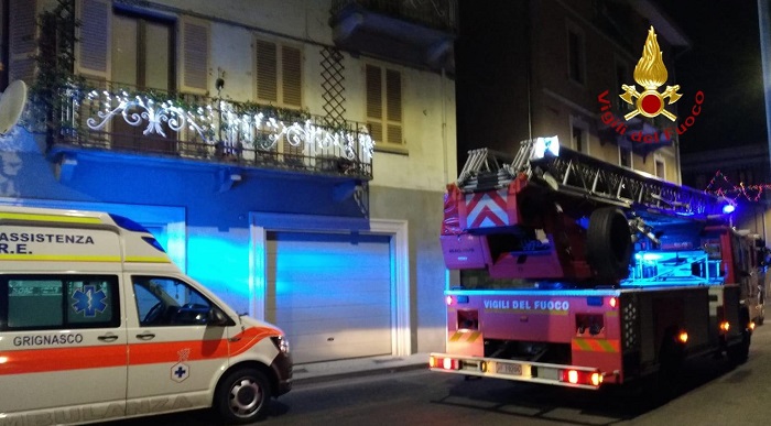 Donna soccorsa in casa nella notte a Quarona