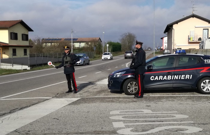 In casa centinaia di cartucce mai denunciate