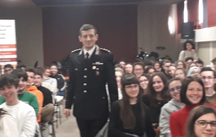 Studenti a lezione dal capitano Barisonzi