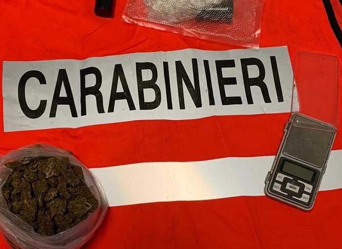 Spacciatore arrestato dai carabinieri a Gattinara